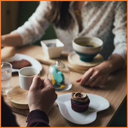 寝る前2時間前には食事を避けよう